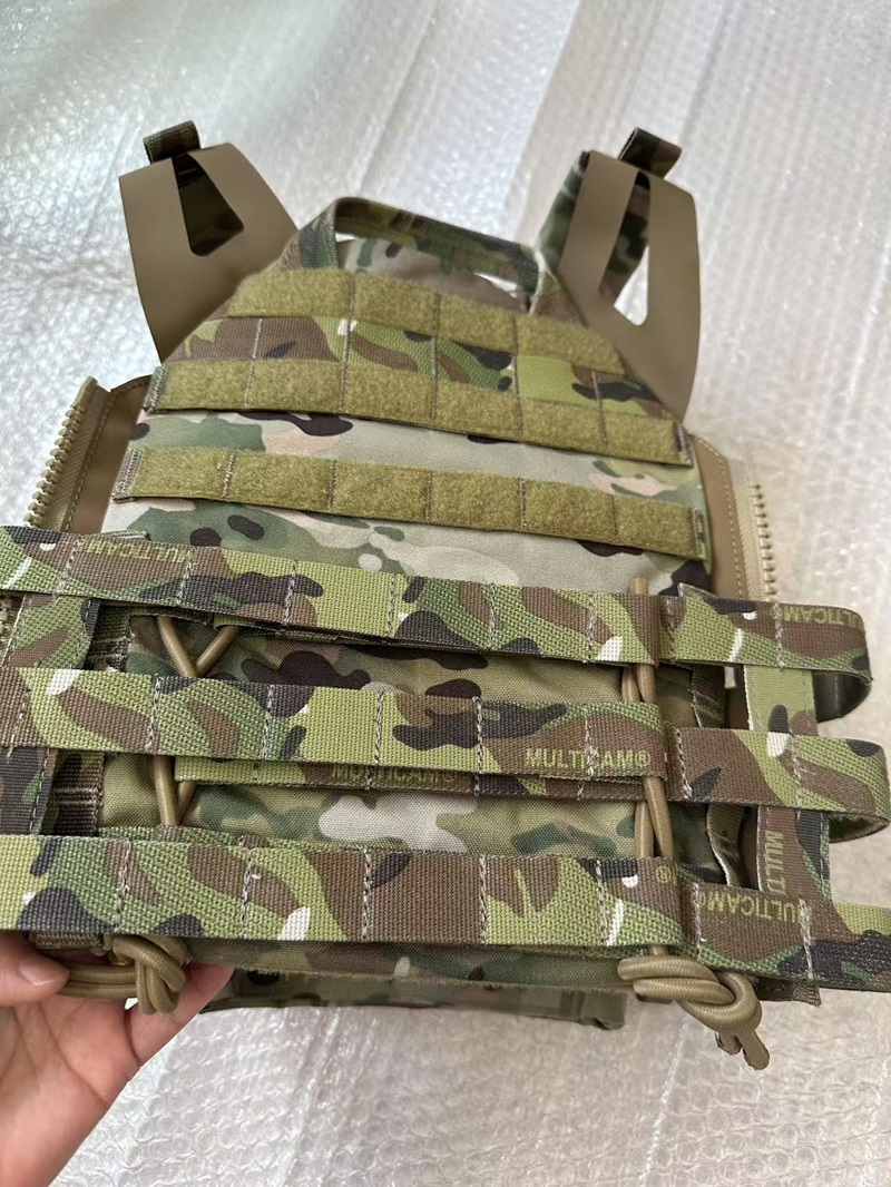 Outdoor Sports JPC2.0 Vest + M - مراجعة Crossfit Vest وسعره